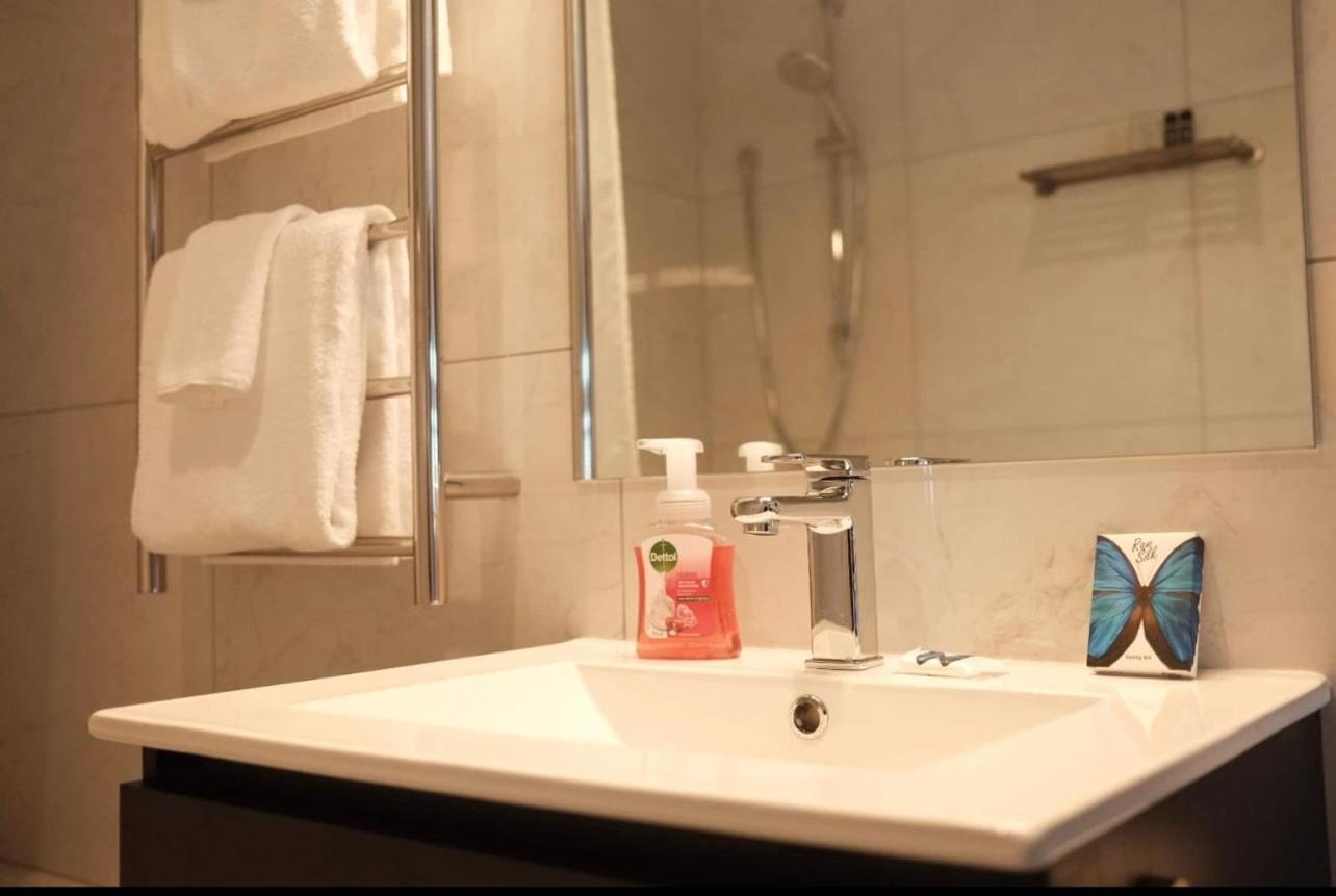 Hamilton Motel Dış mekan fotoğraf